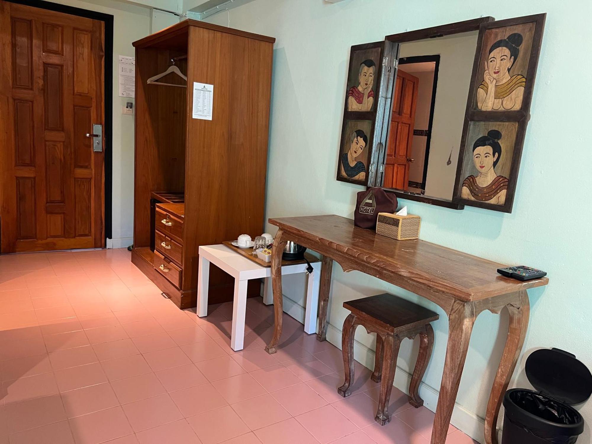 A Hotel Budget Chiang Saen Bagian luar foto