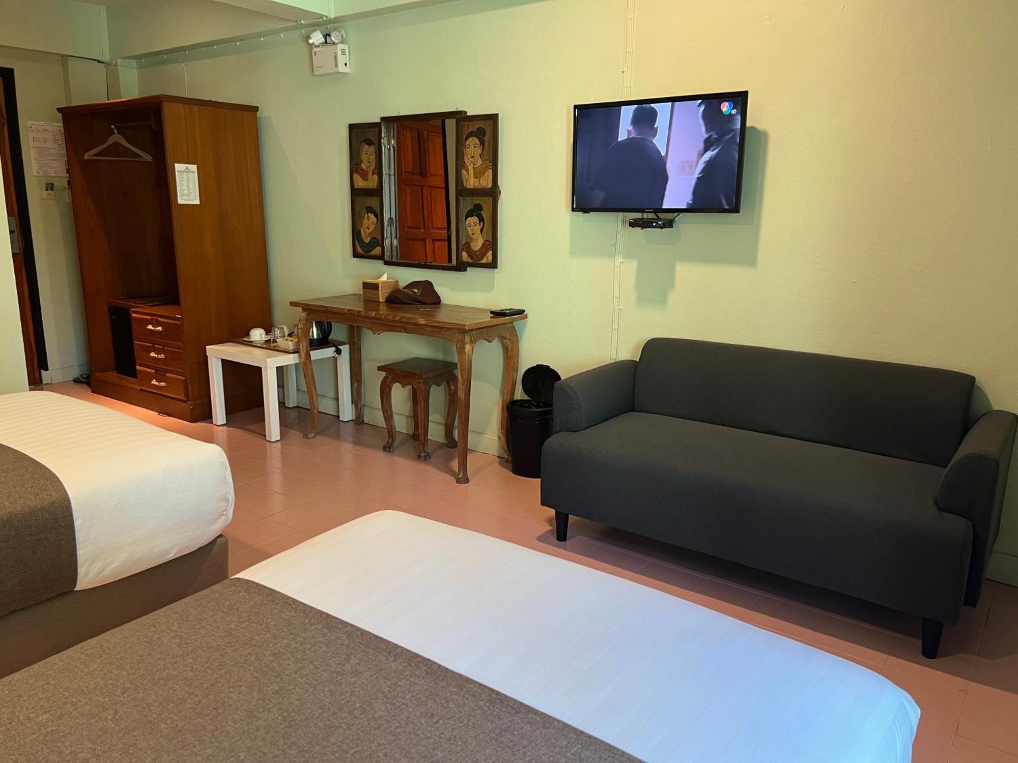 A Hotel Budget Chiang Saen Bagian luar foto